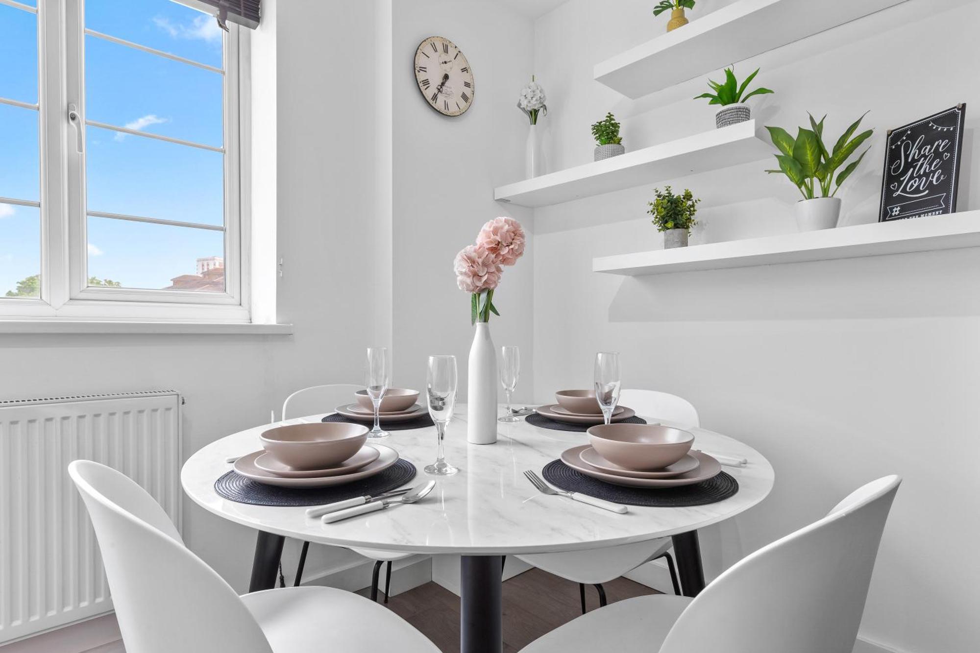 Central London Two Bedroom Serviced Apartment - Nine Elms Luxury Stay - Vauxhall & Westminster Buitenkant foto